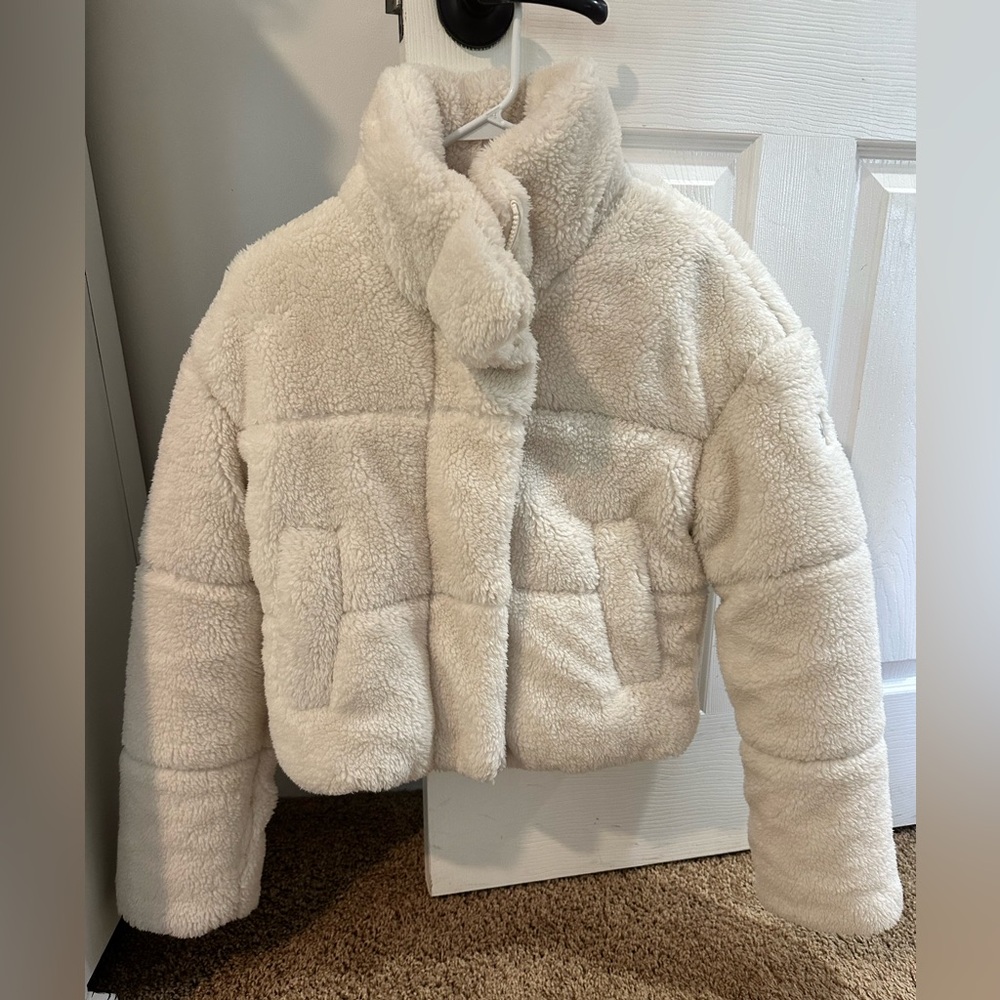 Alo Sherpa Snow Angel Puffer